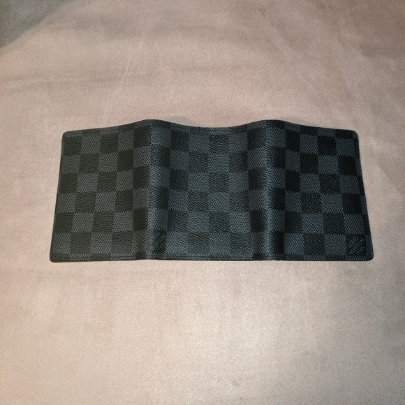 **SOLD** Louis Vuitton Damier Graphite Trifold - Picture 3 of 4